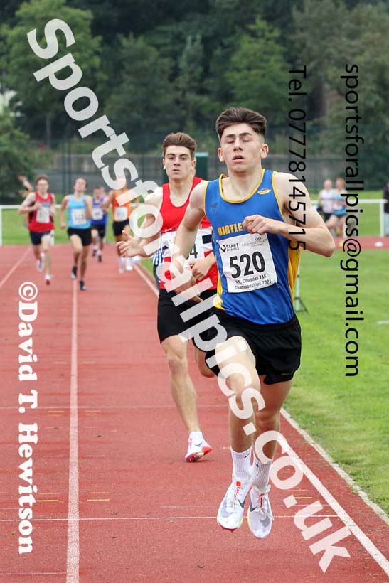 Mens and Boys 800 metres, 2021 North Eastern Track and Field Champs., Middesbrough. Photo: David T. Hewitson/Sports for All Pics